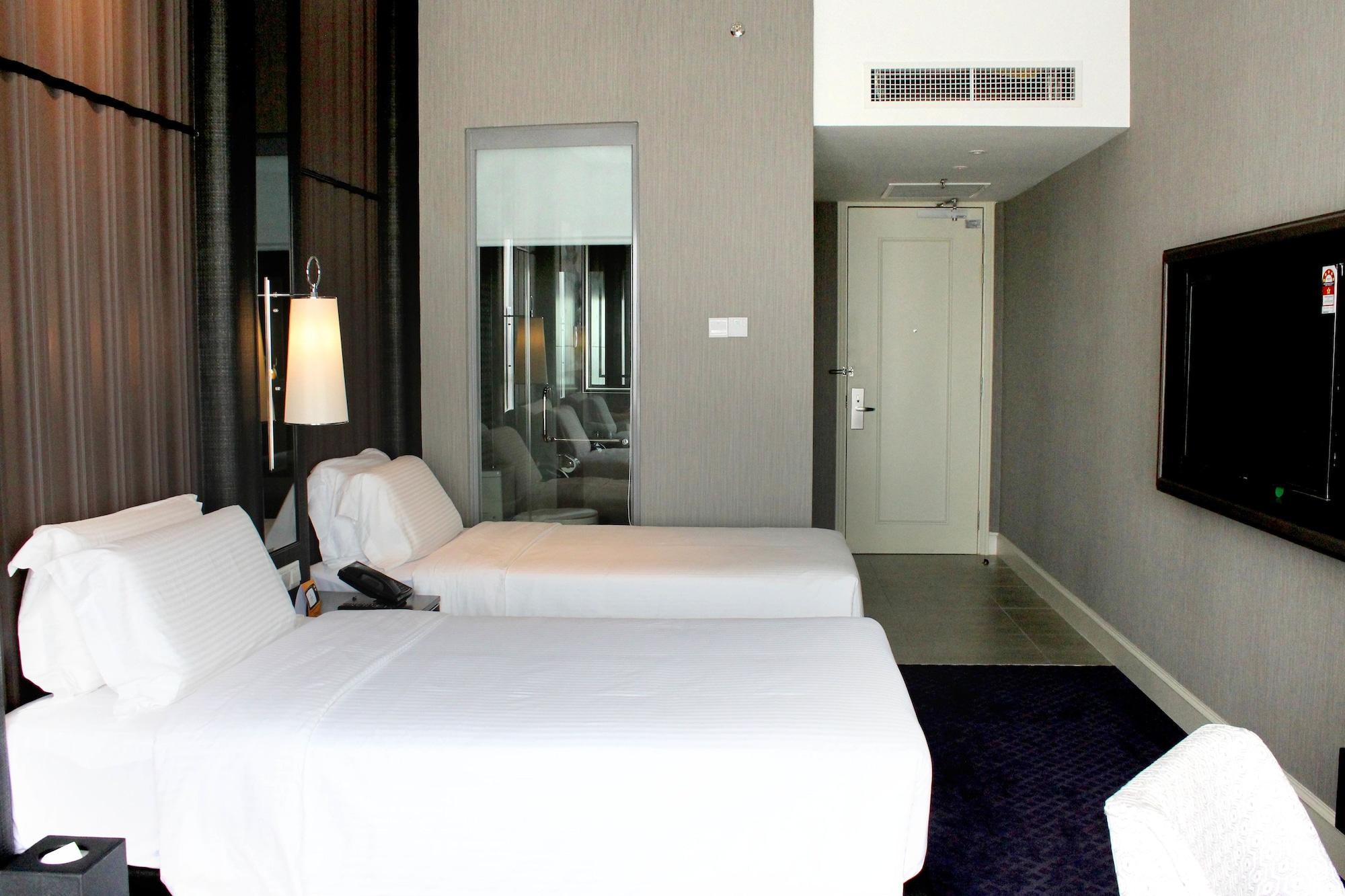Hatten Place Melaka Eksteriør billede A room at the hotel
